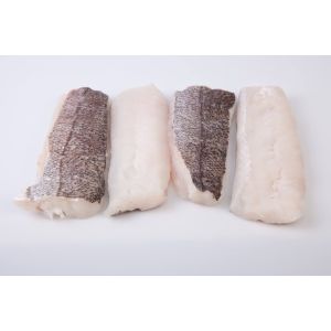 Seehecht, Filet mit Haut, tiefgefroren, (ca. 200-400gr.)